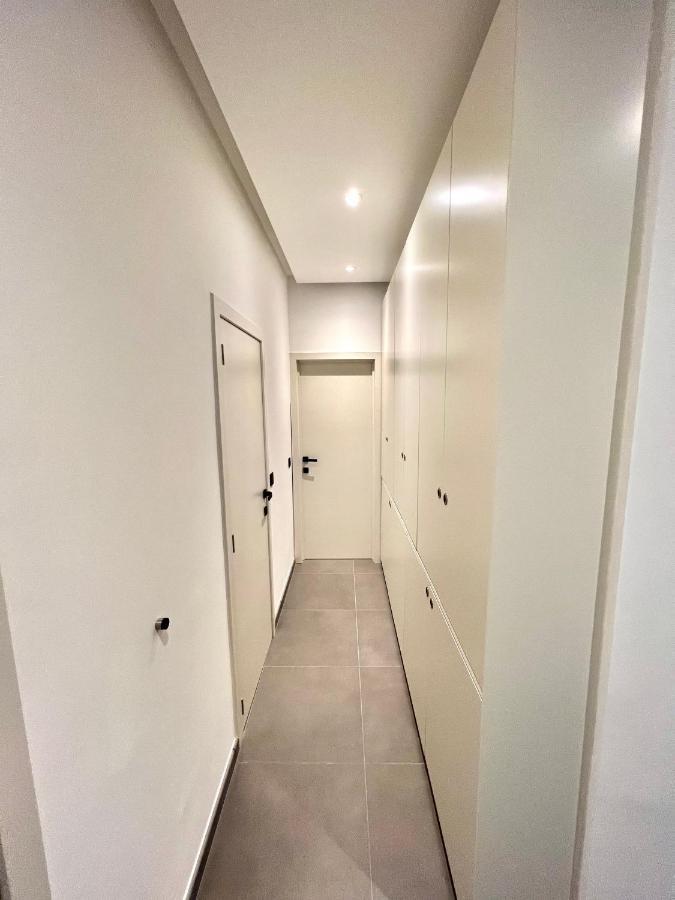 Luxury Brand New Apartment Брюксел Екстериор снимка